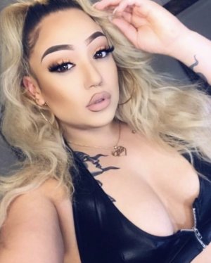 Horia call girl in Zephyrhills and massage parlor
